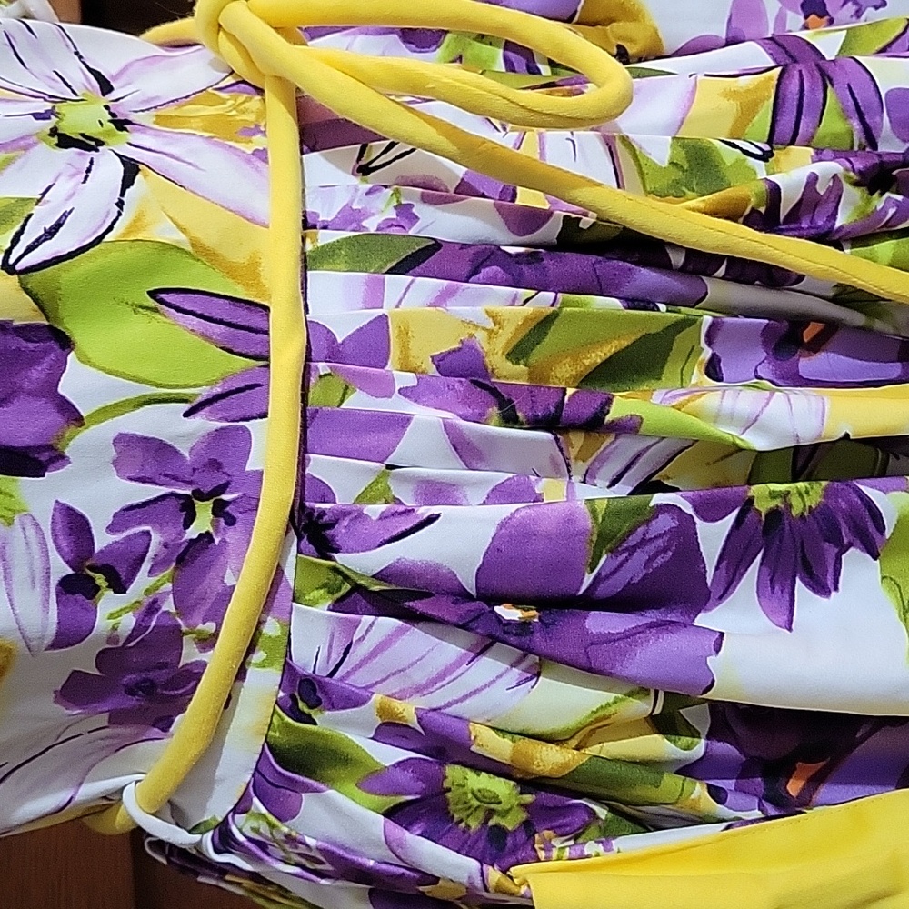 NWOT Unique Vintage Purple Yellow Floral Print Hamilton Swing Dress Size XS/Sm - Picture 5 of 9